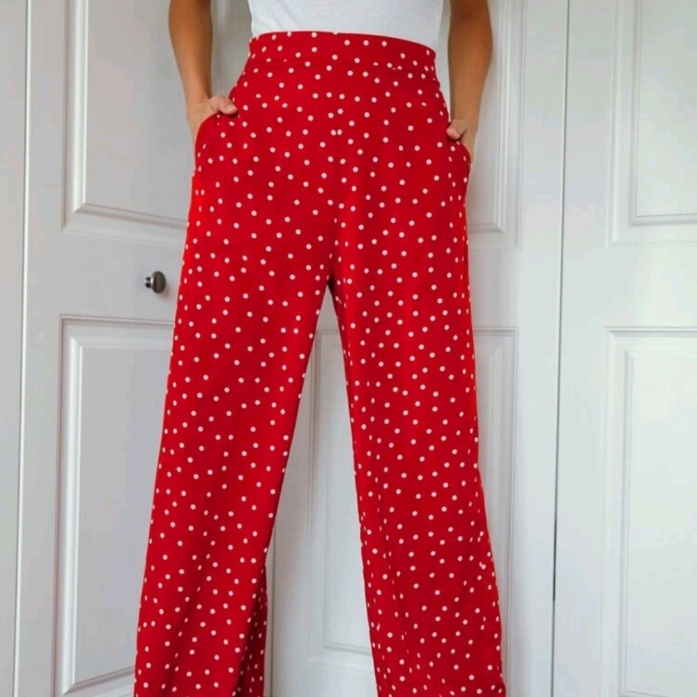 Wide leg pants